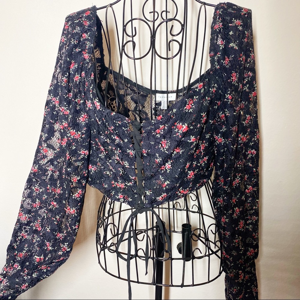 Topshop Ditsy Lace Up Crop Top Black Red Floral 10 - Picture 5 of 12